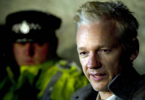 Assange-Julian-paul-2