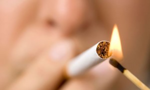 Woman smokking cigarette