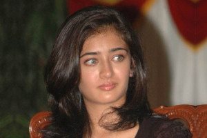 Akshara-Hassan