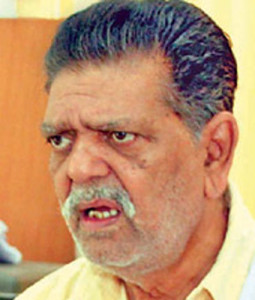 petarivalan-father