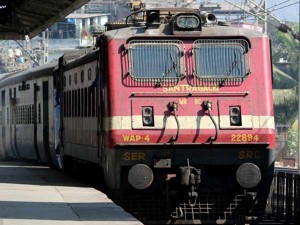 maharashtra-train3-600