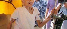 modi-mother-01-600