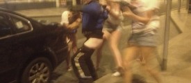 women_attackman_