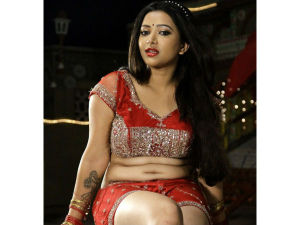 swetha-basu-6000
