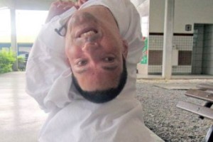 upside-down-head-brazil-man
