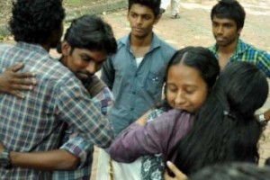 kiss-hug-protest-students